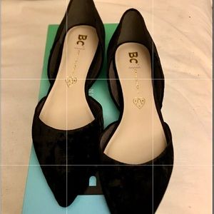 NWT BC Footwear “Society Flat” in Black Velvet Size 7